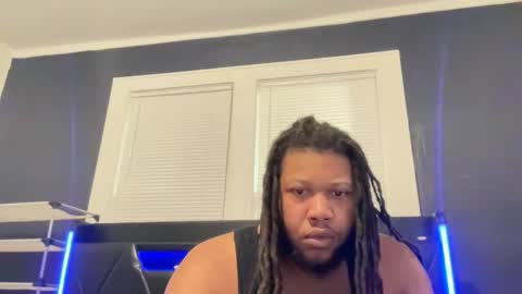 Snapshot of trmdstrong chatting on 6, 1, 2026 Trmdstrong online show from 6, 1, 2026