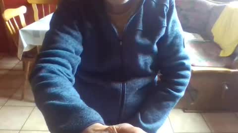 Snapshot of trobelle chatting on 12, 4, 2026 trobelle online show from 12, 4, 2026