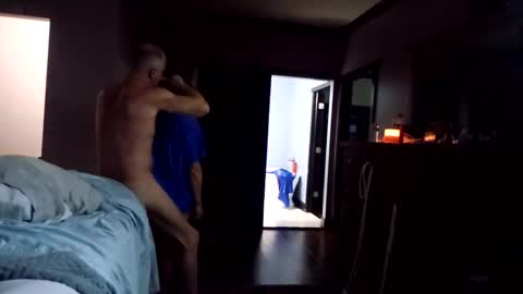 trojanswingers online show from 10, 11, 2025