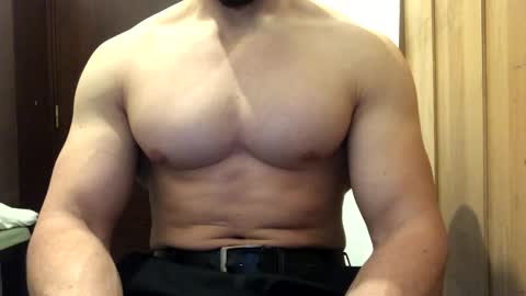 Troncq online show from 8, 4, 2026