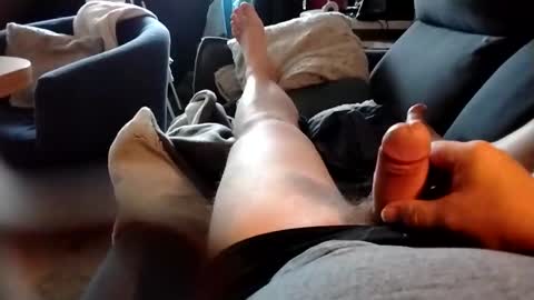 tronuadu online show from 19, 12, 2025