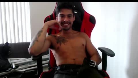 Snapshot of tropicalmadness chatting on 1, 2, 2025 Archie Torres online show from 1, 2, 2025