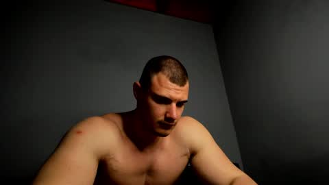 Snapshot of troy_bigtitan chatting on 24, 5, 2026 Troy online show from 24, 5, 2026
