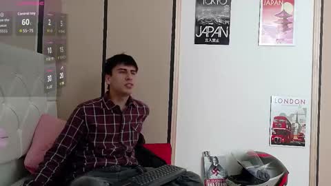 Snapshot of troy_boy20 chatting on 20, 10, 2025 Troy online show from 20, 10, 2025