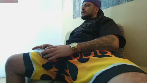 Snapshot of troy_kirk chatting on 29, 4, 2026 Troy online show from 29, 4, 2026