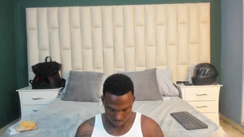 Snapshot of troykhalil chatting on 23, 1, 2025 Troy Khalil online show from 23, 1, 2025