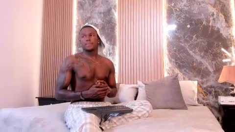 Snapshot of troykhalil chatting on 18, 2, 2025 Troy Khalil online show from 18, 2, 2025