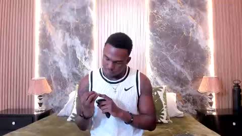 Snapshot of troykhalil chatting on 21, 2, 2025 Troy Khalil online show from 21, 2, 2025