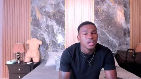 Snapshot of troykhalil chatting on 11, 3, 2025 Troy Khalil online show from 11, 3, 2025