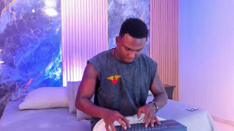 Snapshot of troykhalil chatting on 14, 10, 2025 Troy Khalil online show from 14, 10, 2025