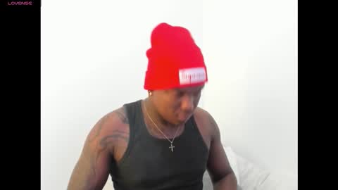 Snapshot of troykhalil chatting on 7, 11, 2025 Troy Khalil online show from 7, 11, 2025