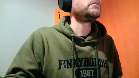 Snapshot of truble_78 chatting on 18, 2, 2025 truble_78 online show from 18, 2, 2025