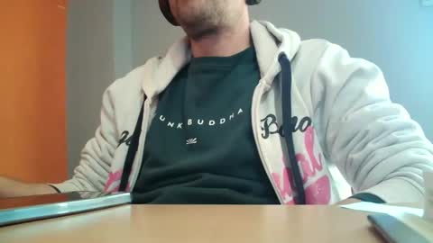 Snapshot of truble_78 chatting on 25, 2, 2025 truble_78 online show from 25, 2, 2025