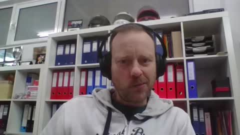 Snapshot of truble_78 chatting on 27, 2, 2025 truble_78 online show from 27, 2, 2025