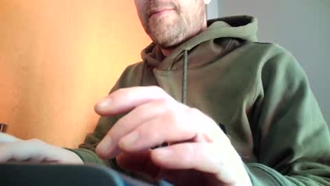 Snapshot of truble_78 chatting on 8, 3, 2025 truble_78 online show from 8, 3, 2025