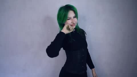 Snapshot of trulasquibb chatting on 29, 4, 2026 Naomi online show from 29, 4, 2026