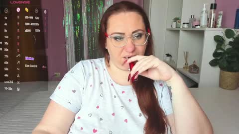 Snapshot of truly_goddess chatting on 25, 1, 2025 Adelle online show from 25, 1, 2025