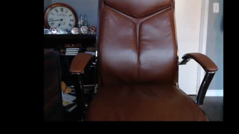 Snapshot of trvler72 chatting on 5, 7, 2026 trvler72 online show from 5, 7, 2026