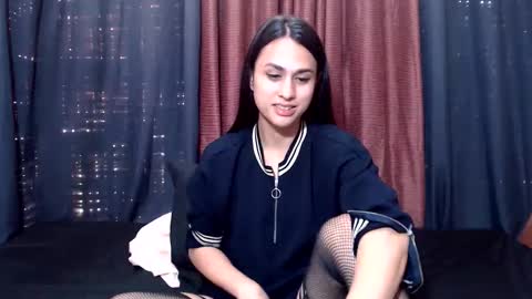 Hannah15 online show from 25, 11, 2025