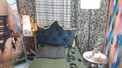 Snapshot of tsbrianabankhugecock chatting on 5, 2, 2025 brianna online show from 5, 2, 2025