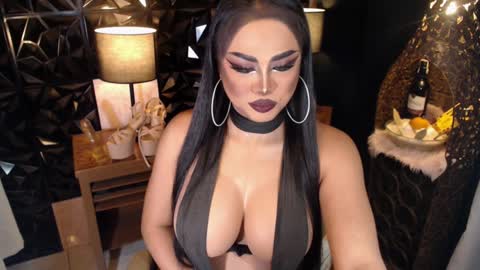 Snapshot of tsdarkdevon chatting on 13, 1, 2025 tsdarkdevon online show from 13, 1, 2025