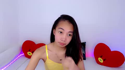 Snapshot of tskitty_girl chatting on 21, 3, 2026 tskitty_girl online show from 21, 3, 2026