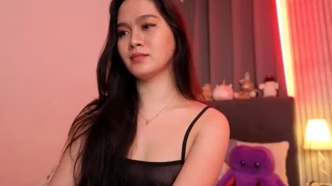 Snapshot of tsnathaliasilvana chatting on 8, 9, 2025 Bella Ratbu online show from 8, 9, 2025