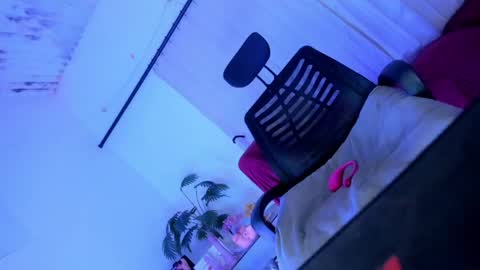 Snapshot of tsuncutjelay chatting on 24, 4, 2026 JOIN TO MY FANCLUB I WILL GIVE SOME VIDEOS AND PIC online show from 24, 4, 2026