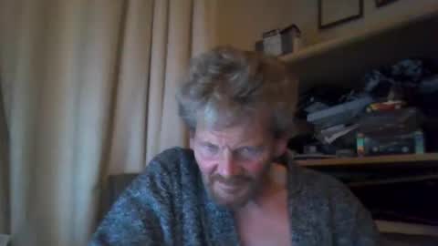 Snapshot of ttb2769 chatting on 12, 11, 2025 ttb2769 online show from 12, 11, 2025