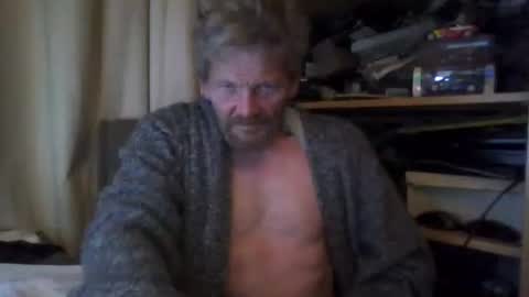 Snapshot of ttb2769 chatting on 18, 11, 2025 ttb2769 online show from 18, 11, 2025