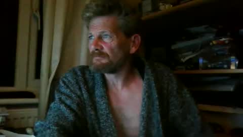 Snapshot of ttb2769 chatting on 15, 12, 2025 ttb2769 online show from 15, 12, 2025