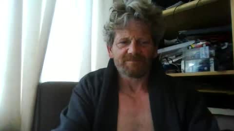 Snapshot of ttb2769 chatting on 24, 4, 2026 ttb2769 online show from 24, 4, 2026