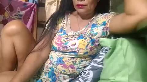 Snapshot of tuchmegently chatting on 9, 5, 2026 Mae online show from 9, 5, 2026