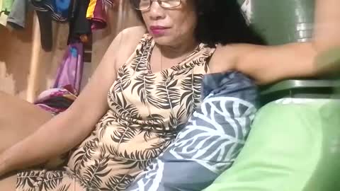 Snapshot of tuchmegently chatting on 11, 5, 2026 Mae online show from 11, 5, 2026
