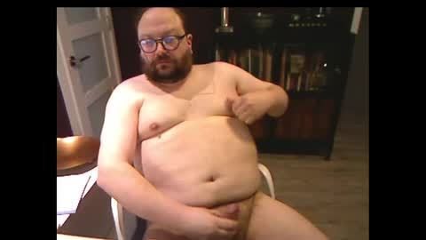 Snapshot of tuckwell chatting on 28, 2, 2025 tuckwell online show from 28, 2, 2025