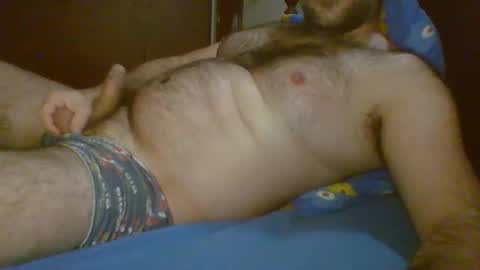 Snapshot of tuga_man_ chatting on 17, 12, 2025 tuga man online show from 17, 12, 2025