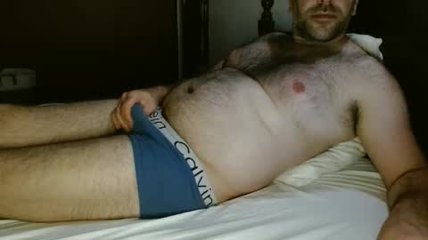 Snapshot of tuga_man_ chatting on 4, 4, 2026 tuga man online show from 4, 4, 2026