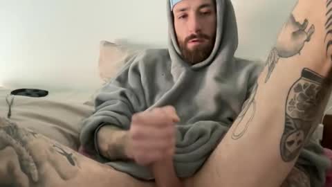 Snapshot of tuhands chatting on 11, 4, 2026 Tuhands online show from 11, 4, 2026