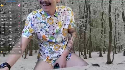 Snapshot of tumbles05 chatting on 23, 11, 2025 tumbling through online show from 23, 11, 2025