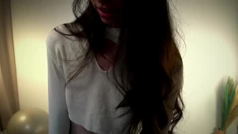 Snapshot of tumblrgrrl chatting on 17, 4, 2026 Nelly online show from 17, 4, 2026
