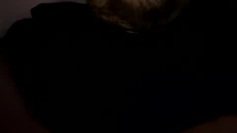 Snapshot of tundrawolf00 chatting on 15, 11, 2025 tundrawolf00 online show from 15, 11, 2025