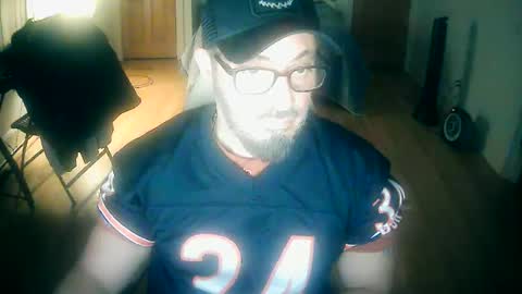 Snapshot of tuscan_taurus chatting on 26, 11, 2025 tuscan_taurus online show from 26, 11, 2025