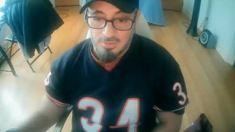 Snapshot of tuscan_taurus chatting on 26, 11, 2025 tuscan_taurus online show from 26, 11, 2025