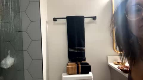 Tusekzee online show from 22, 12, 2025