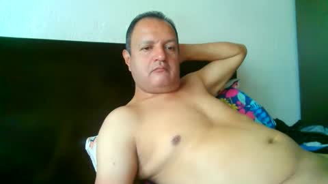 Snapshot of tuserasmia chatting on 23, 11, 2025 Mario Ramirez online show from 23, 11, 2025