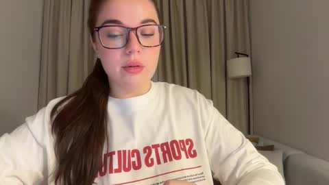 Snapshot of tutti_frutti_ chatting on 14, 3, 2026 Ariana online show from 14, 3, 2026