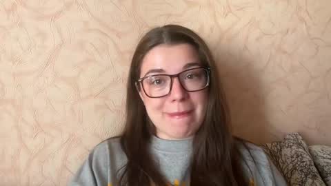Snapshot of tutti_frutti_ chatting on 4, 5, 2026 Ariana online show from 4, 5, 2026
