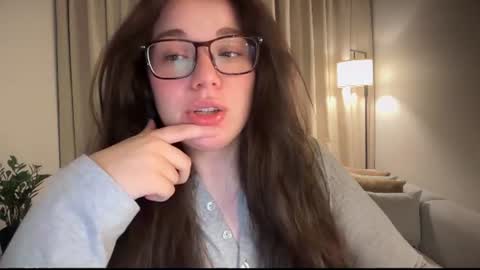 Snapshot of tutti_frutti_ chatting on 2, 8, 2026 Ariana online show from 2, 8, 2026