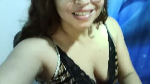 Snapshot of tuzusy chatting on 9, 12, 2024 tuzusy online show from 9, 12, 2024