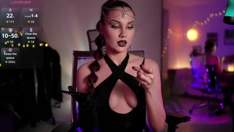 Snapshot of tv_miss chatting on 22, 6, 2026 Miss Veth online show from 22, 6, 2026